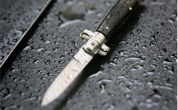 Massachusetts Supreme Court Strikes Down Switchblade Knife Ban